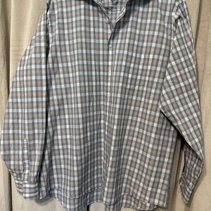 Van Heusen Blue and Gray Plaid Casual Button Down Shirt